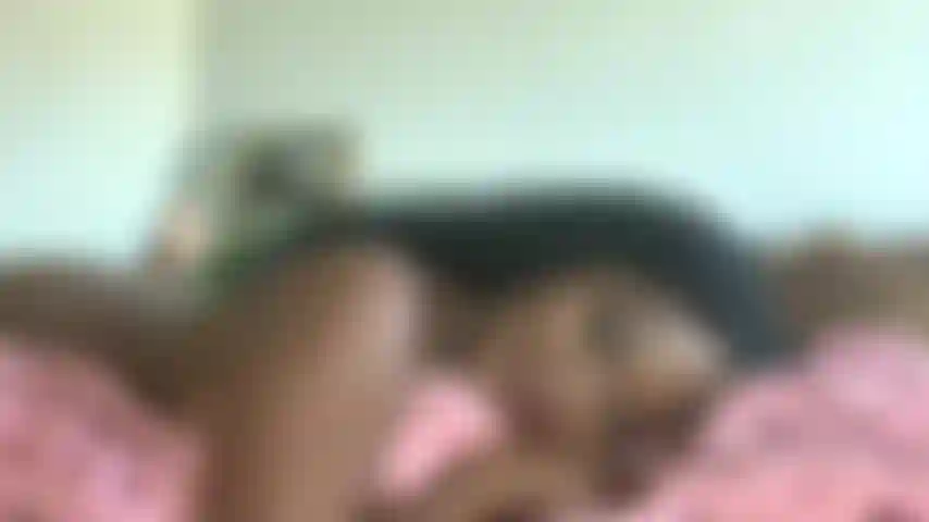 Die dich dazu bringt, sperma zu essen.