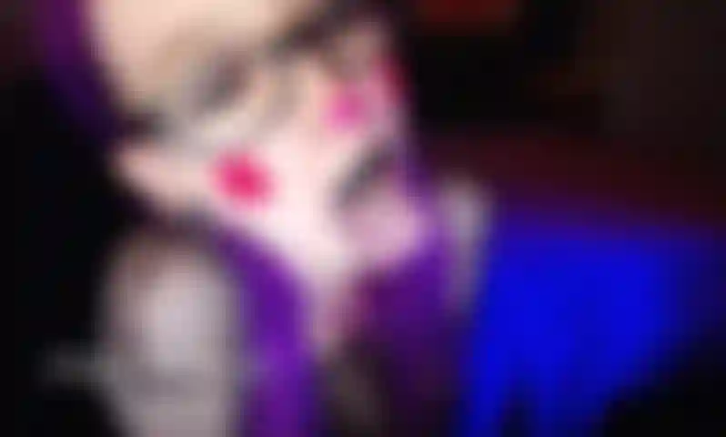 Clown spucke blasen necken & belehrung.