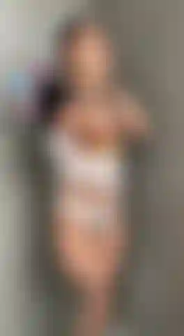 Heißer orgasmus unter der dusche.