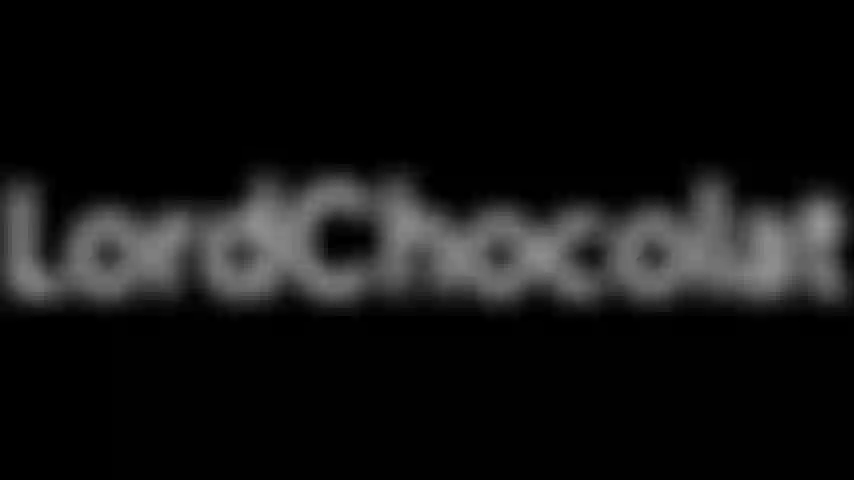 Waffen und rauch: arsch- und körperanbetung, bbc-strapon.