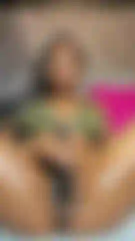 Ich weiß, dass du deinen penis in meiner vagina haben willst.