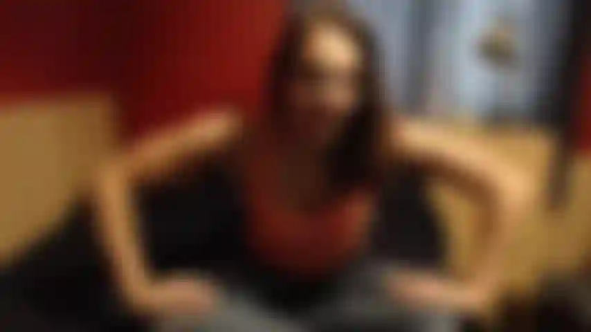 ' Gegenstände aus dem kühlschrank', schau mir zu, wie ich (zum allerersten mal) mit einer gurke, karotten und einer banane spiele... Viele nahaufnahmen... Lecker!