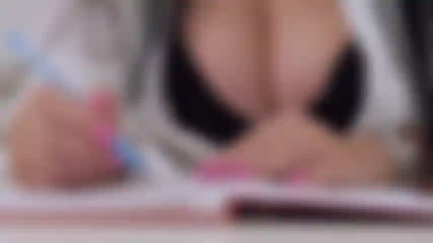 Möchten sie mich einstellen? Sexy sekretärin.