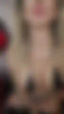 Have me squirting with stokings . Suck and fuck  enjoy