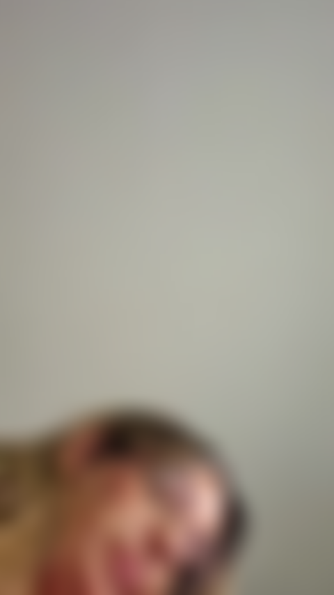 Under tits hot view! recorded vid from free chat