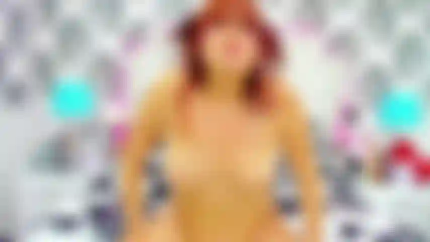 Ich ficke meine vagina und meinen arsch mit einem großen schwanz.