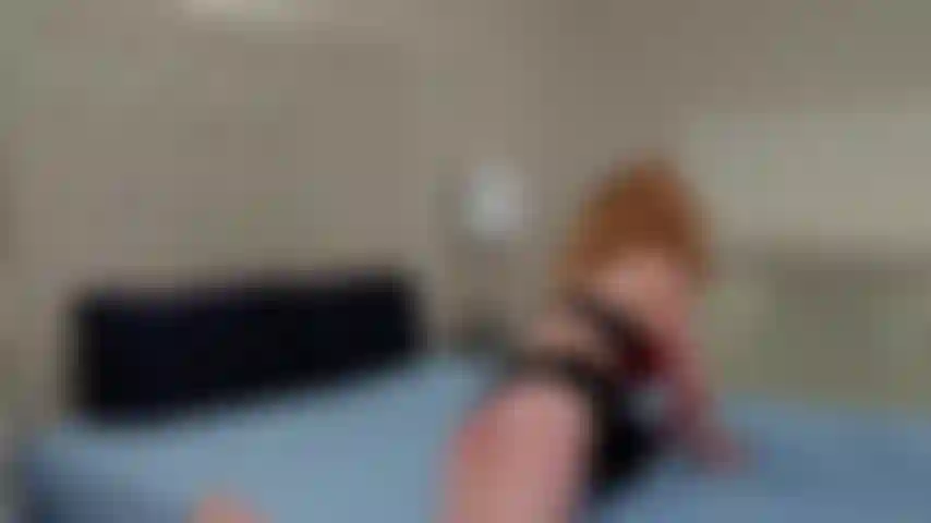 Ich dehne mein kleines arschloch mit diesem großen schwanz – er hat bereits meine kehle und meine muschi mit seinem riesigen schwanz gedehnt! Jetzt ist es zeit für big dick nick, mein enges kleines arschloch zu ruinieren!!!