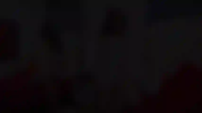 Die gefesselt meinen engen arsch fickt.