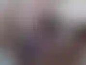 Extreme spritzfontäne - ich benutze meine freude nie vor der kamera. Du wirst sehen warum. Verrückter hardcore, der über meinen spiegel + boden spritzt. Ich hämmere immer und immer wieder in mein schlampiges loch, bis ich in einer riesigen pfütze zitternd zurückbleibe.