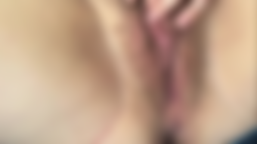 Extreme nahaufnahmen beim fingern und spritzen – komm ganz nah an meine haarige milf-muschi heran. Wie ich mein cremiges loch fingere und direkt vor deinem gesicht spritze!!