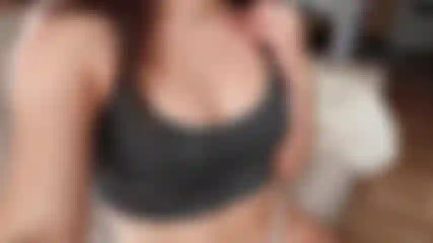 Achselfetisch joi - ich möchte, dass du deinen schwanz streichelst, während du meine achselhöhlen berührst, schnüffelst und leckst. Dann bitte ich dich, meine achselhöhle zu ficken, bis du deine ladung über sie schießt. Mmm, so ein klebriges, stinkendes durcheinander.