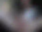 Höschenfüllung - ich ziehe meinen spitzenstring aus und schiebe ihn in meine muschi. Ich liebe es, wie voll ich mich fühle und schiebe es immer wieder rein und raus, bis meine mit dem höschen gefüllte muschi abspritzt. Hart zusammenziehender hitachi-orgasmus.