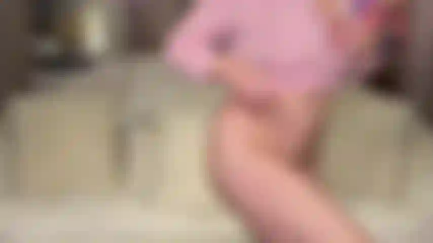 Pussy playtime
