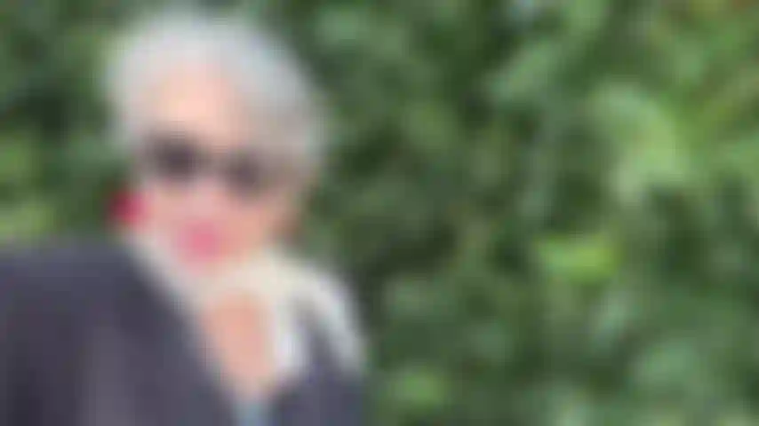me standing in front of a holly tree  just a little summer free video
