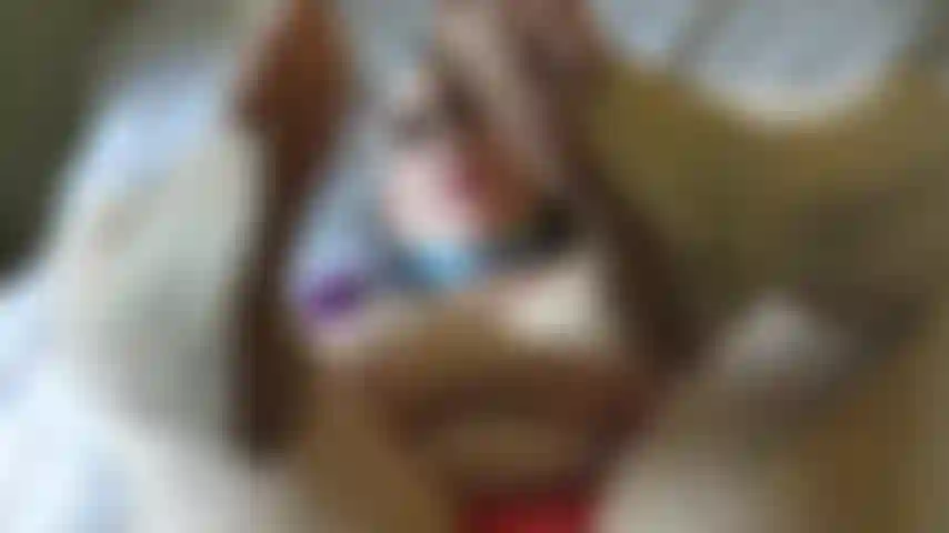 i am topless ,as i lie on the bed showing you my toes arches and feet up close