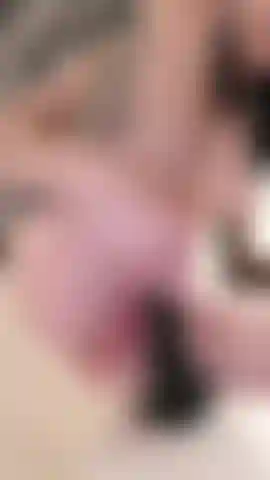 Reite hautnah meinen großen dildo.