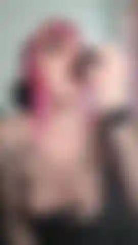 Deep throat, man sieht den abdruck auf meiner kehle! Pt.2.