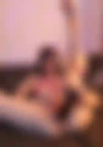 Werde in meinem sukkubus-cosplay super schmutzig.