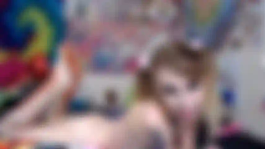 Spermabetteln auf meinen verschwitzten sockenfüßen.