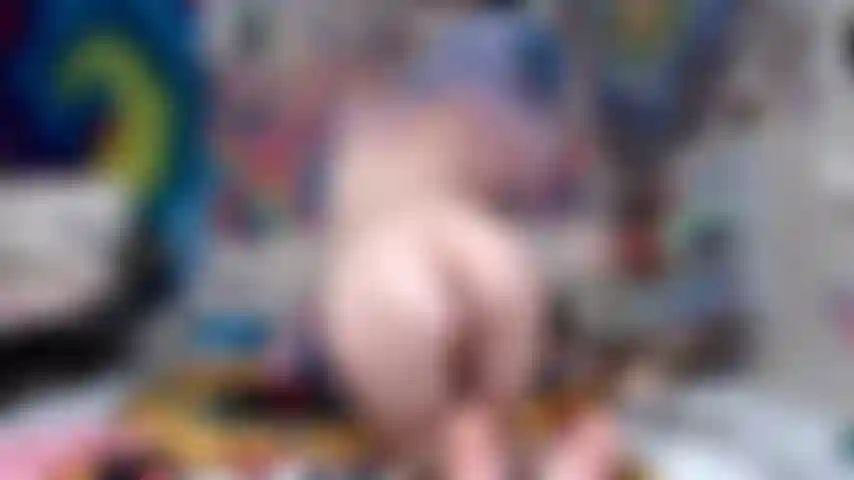 Ein anime-mädchen mit einem anal-fantasy-dildo-ritt (mit erstaunlichem anal-creampie!).