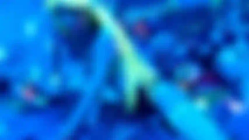 Rave gloryhole femdom edition: lutsch diesen schwanz, du schlampe!