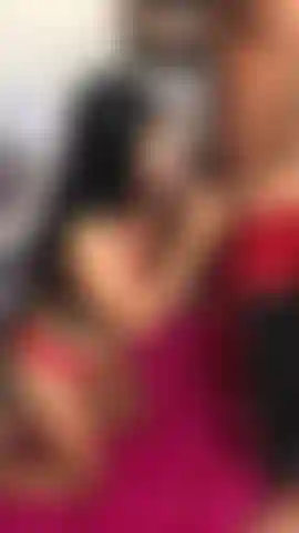 Ramme meinen arsch und meine fotze! Die im ramschstil in alle meine löcher gefickt wird! Definitiv eine meiner hardcore-szenen.