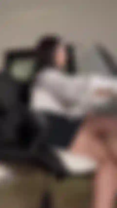 Eine freche sekretärin.