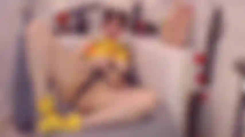 Riesige analkugeln, großer spalt.