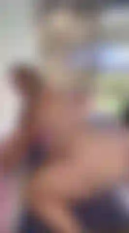 Squirte in meinem lieblingsbikini.