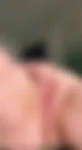 Playing with this pretty pussy in the sunshine. Hope my neighbors dont catch me