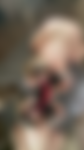 Die reitet und den ganzen spiegel vollspritzt.