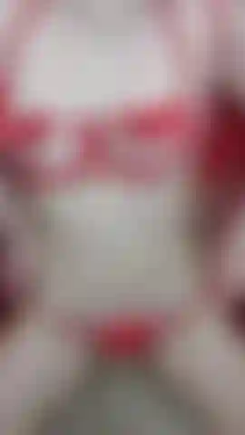 Fingering myself in a SEXYYYY Valentine's Day outfit!! My fingers got so slick as I came