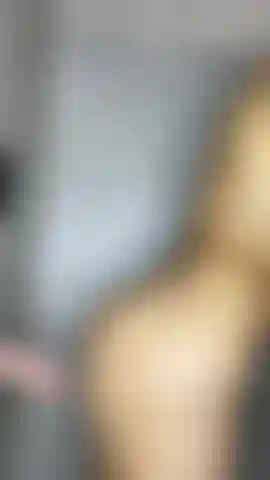 Sie ficken mich, während ich dusche.