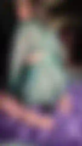 Let's stretch that asshole a little bit