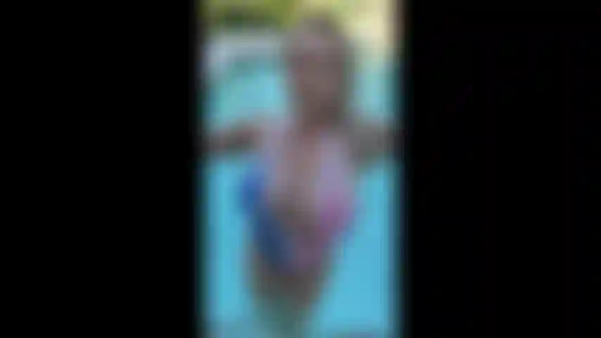 Der erstaunliche verschwindende us-badeanzug !!!!