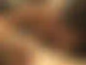 Ich will dich blasen, ich will dein sperma schmecken, ich will spüren, wie es meine kehle runterläuft und direkt in meinen bauch geht. Ich will, dass du in meinen bauch spritzt!