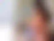 Deine winzige erbärmliche entschuldigung für einen schwanz ist in meiner kontrolle. Du wirst meinen riesigen 9-zoll-drachenschwanz nehmen und ihn in deinen arsch schieben. Du bist ein erbärmlicher loser, also fang auch besser nicht an, es zu mögen!