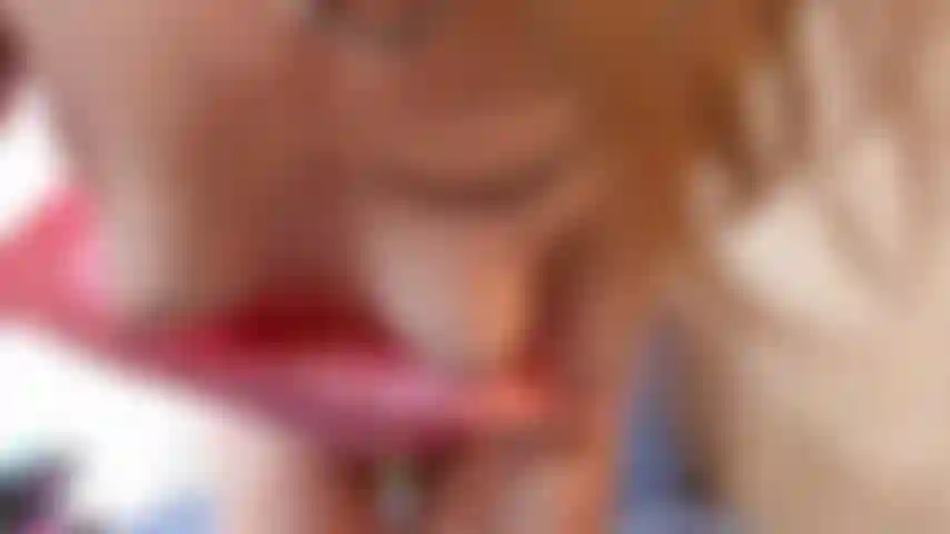 Robin – eine fahrt und mehr mit süßigkeiten und buttplug.
