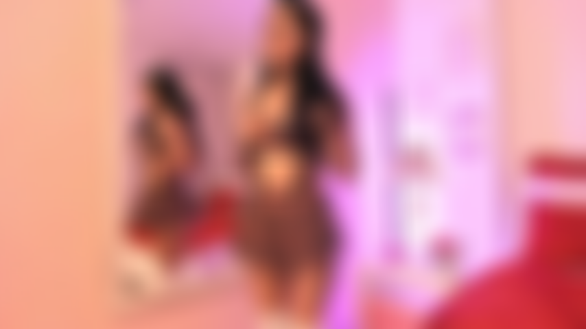 Dein süßestes schulmädchen, nackt für dich.