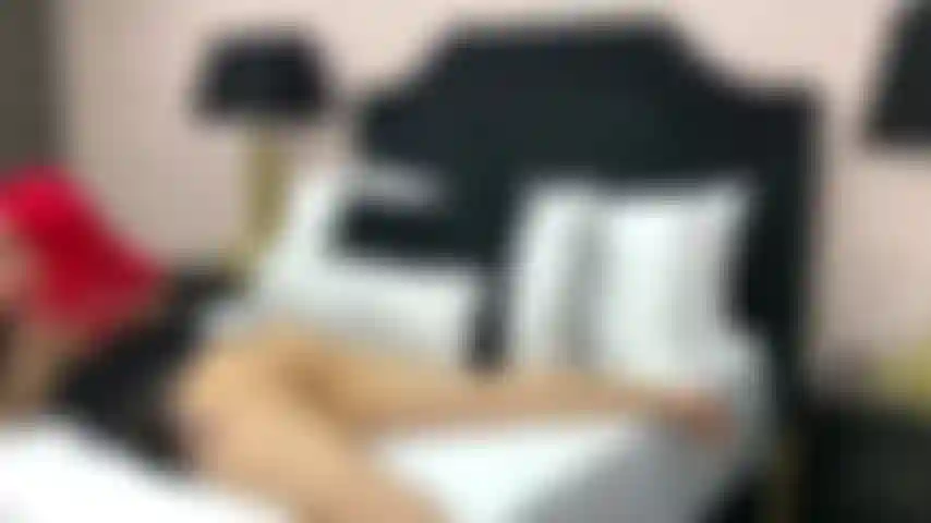 Komm und probiere diesen schönen arsch.