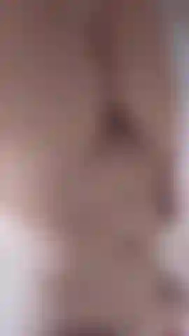 Meine feuchte muschi braucht deinen schwanz zum reiben, ich werde es lieben, deine warme milch auf meinem körper zu spüren, komm und mach mich zu deinem.