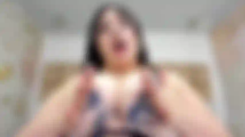 Ich gebe dir eine russische masturbation und an deinem gesicht und deinen stöhner merke ich, dass du es magst.