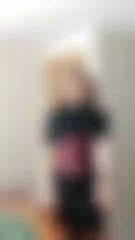 Giantess schrumpft, du fetisch, isst dich und bringt dich dann zurück, um dich zu stampfen und zu zerquetschen, du kleiner mann.