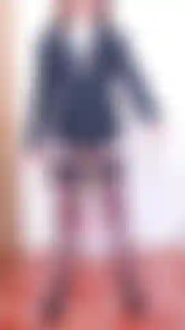 F off sph demütigung domina. Mit strenger stimme und mit dem f-wort fordere ich sie auf, ihre kleidung auszuziehen. Nachdem du deine männlichkeit inspiziert hast, wichst du mir einen runter, während ich dich necke, indem ich in schwarzen dessous, strümpfen und strapsen mit dem stock herumdrehe. Der countdown läuft bis cei.