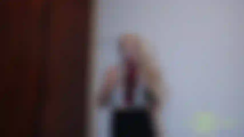 Trage die höschen meiner stiefmutter. Joi sph cei.