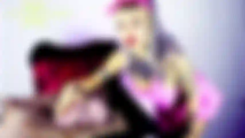 Beschnitten und gefesselt/analtraining teil 1 (mit sperma getränkt).