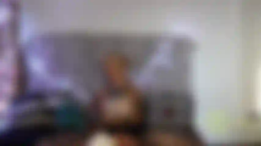 Schnüffelnde streptokokken-tochter findet deinen strap-on.