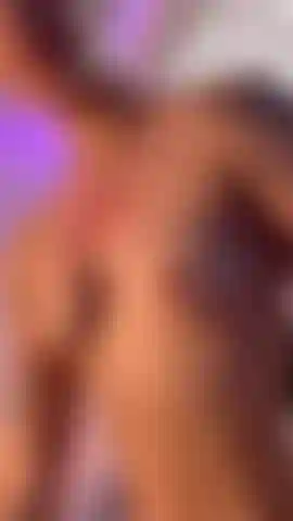 Schau mir zu, wie ich auf dir komme.