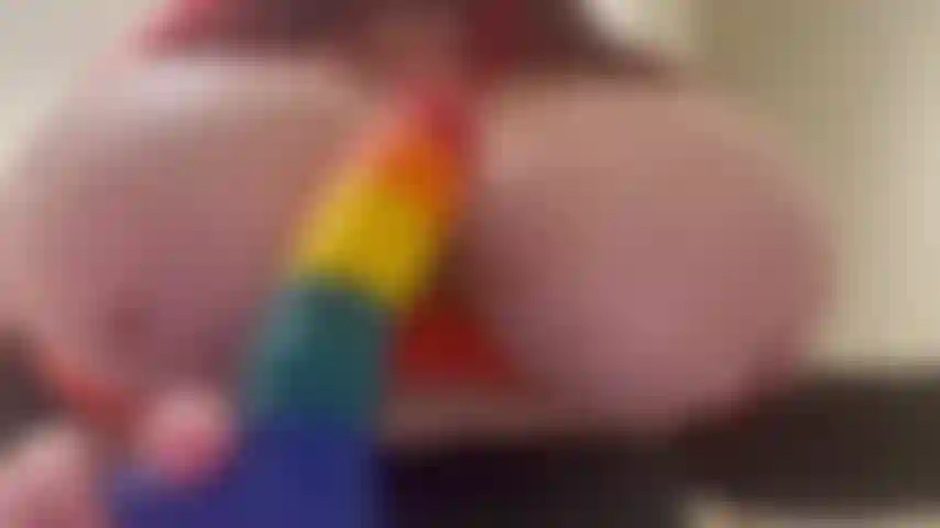 Hüpfender titten-tittyfuck.