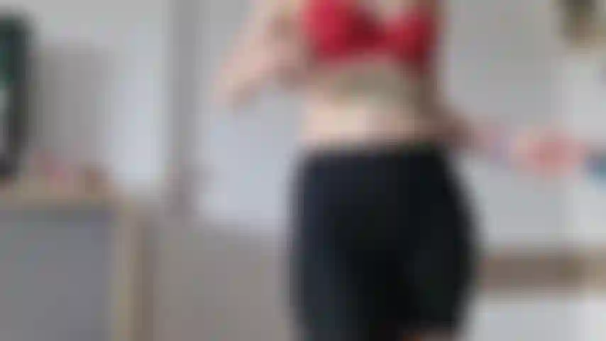 Die kunst auf meinem nackten körper macht // body-painting-video.